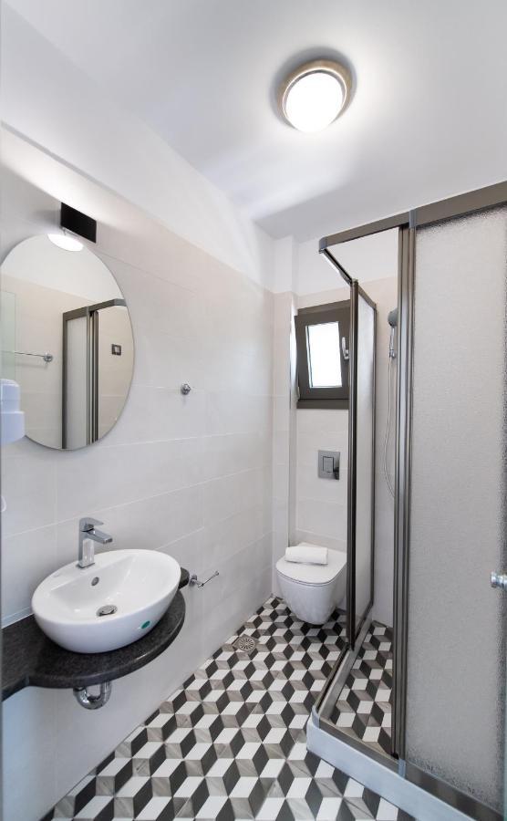 Aurelia Apartment Nikiana Exterior photo